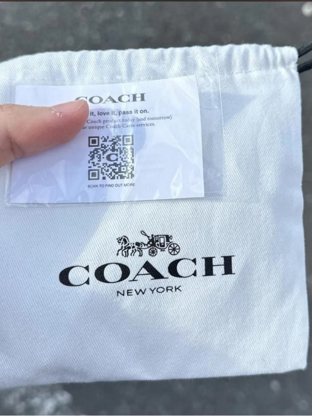 NWT! COACH Red Stone Halo Heart Pendant Necklace - Picture 5 of 5